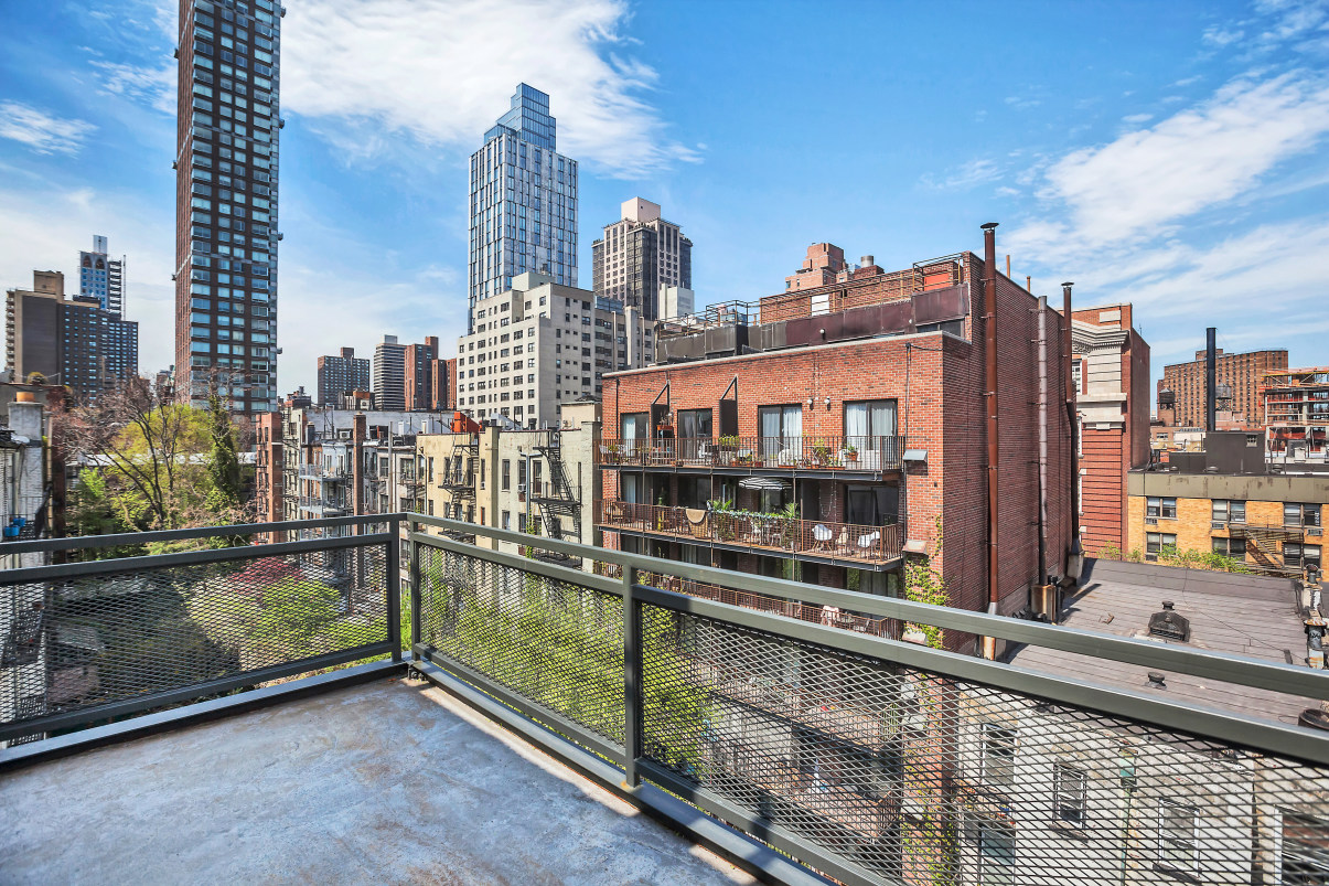 431 East 87th Street, Unit PHR Manhattan, NY 10128 - Photo 8 of 9