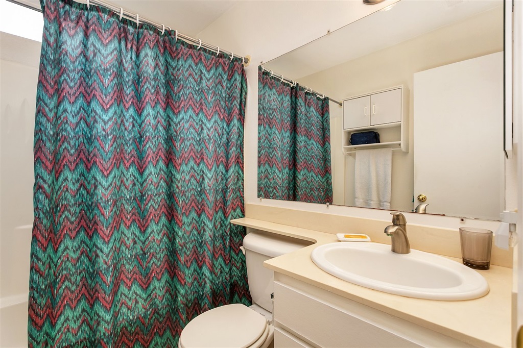 1387 Peacock Boulevard Oceanside, CA 92056 - Photo 9 of 15