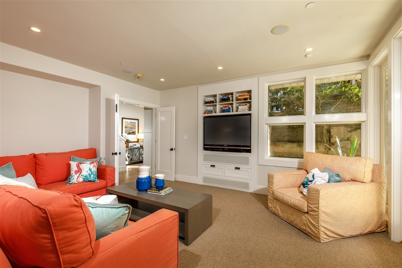 153 5th Street Encinitas, CA 92024 - Photo 14 of 25