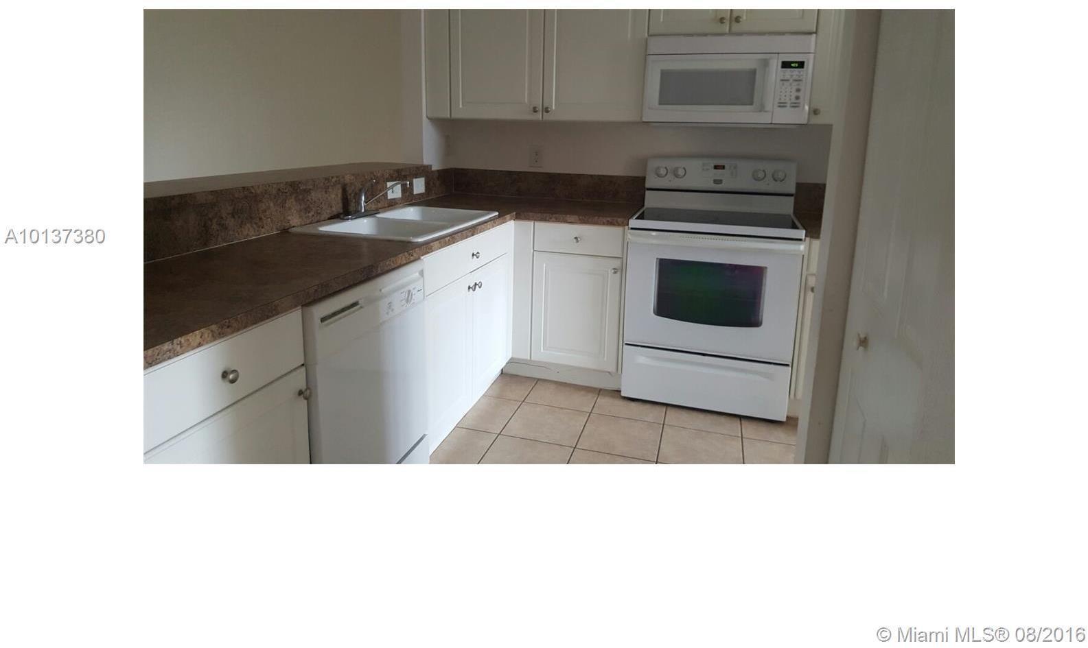 1485 Northeast 33rd Road, Unit 1011 Homestead, FL 33033 - Photo 5 of 22