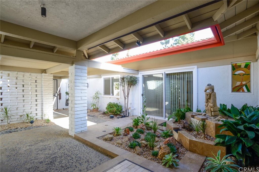 754 Vía Montevideo Claremont, CA 91711 - Photo 9 of 44