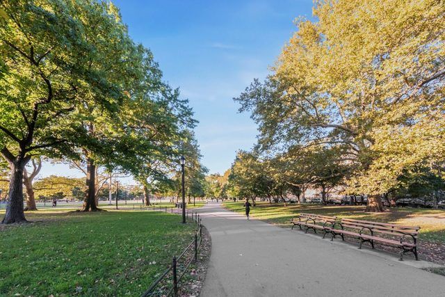 $1,145,000 | 297 Driggs Avenue, Unit 2A | Greenpoint