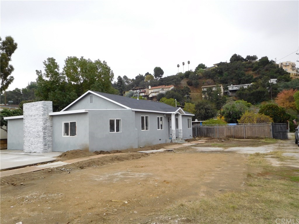 1584 Oak Grove Place Los Angeles, CA 90041 - Photo 3 of 36 Main house with huge lot !!