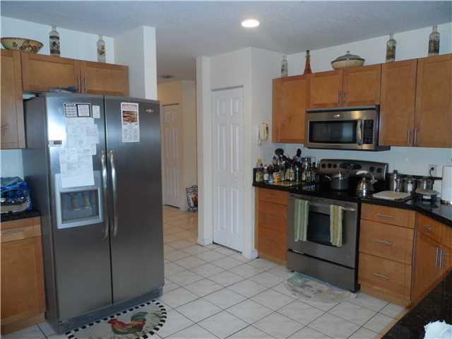 1874 Southwest 176th Way Miramar, FL 33029 - Photo 5 of 14