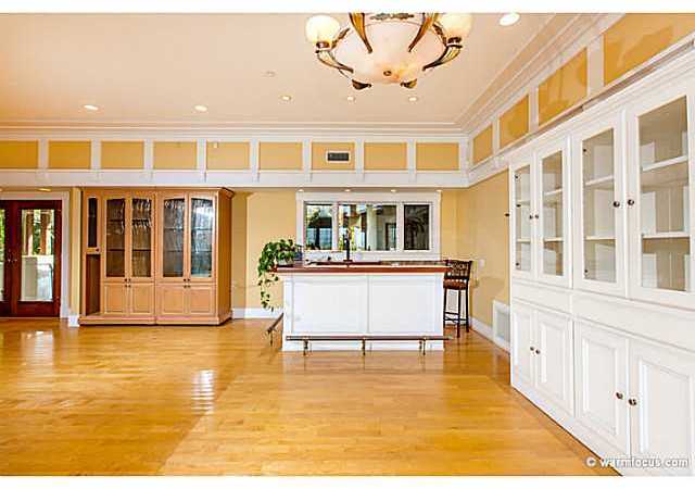 30643 Vía Maria Elena Bonsall, CA 92003 - Photo 5 of 25