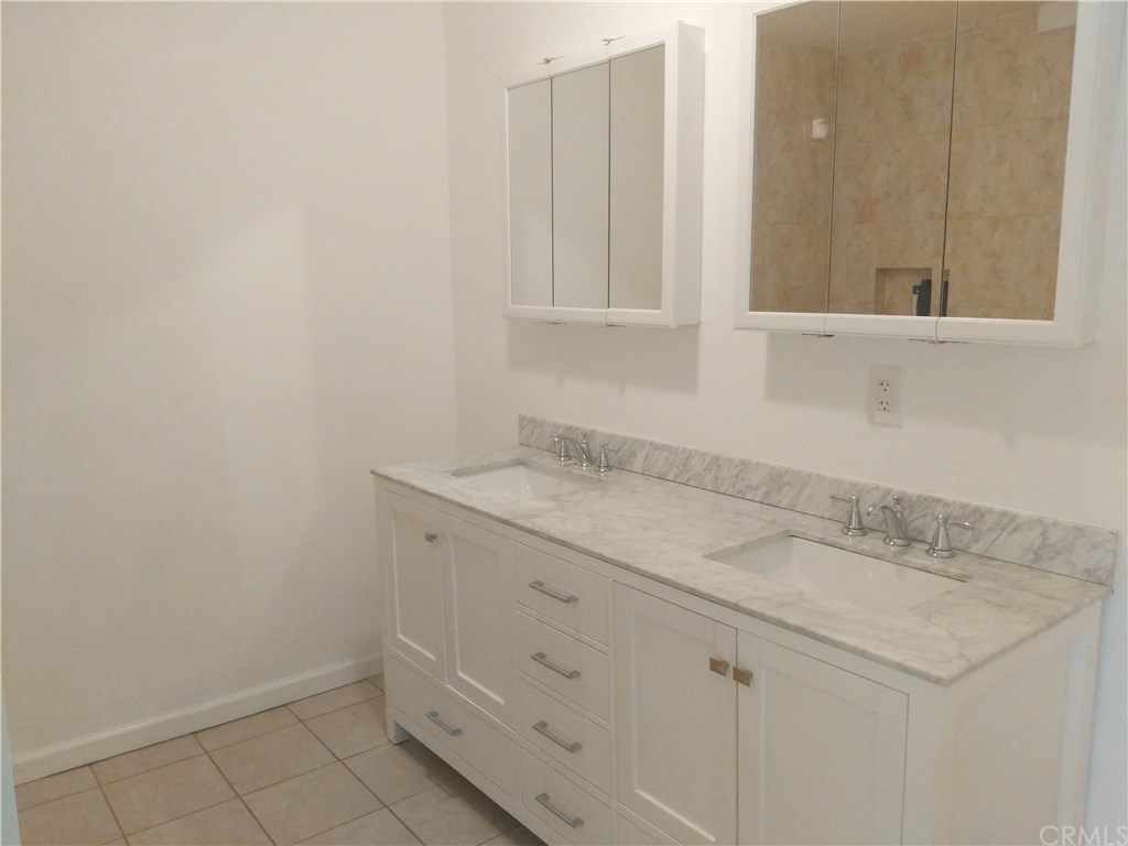 405 West 9th Street Long Beach, CA 90813 - Photo 6 of 7