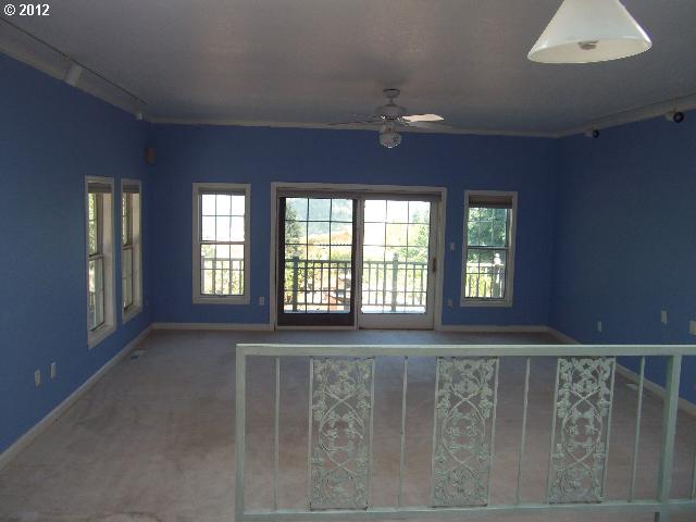 39505 Southwest Gibson Road Gaston, OR 97119 - Photo 6 of 16