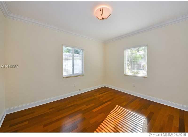 423 Southwest 19th Road Miami, FL 33129 - Photo 16 of 35