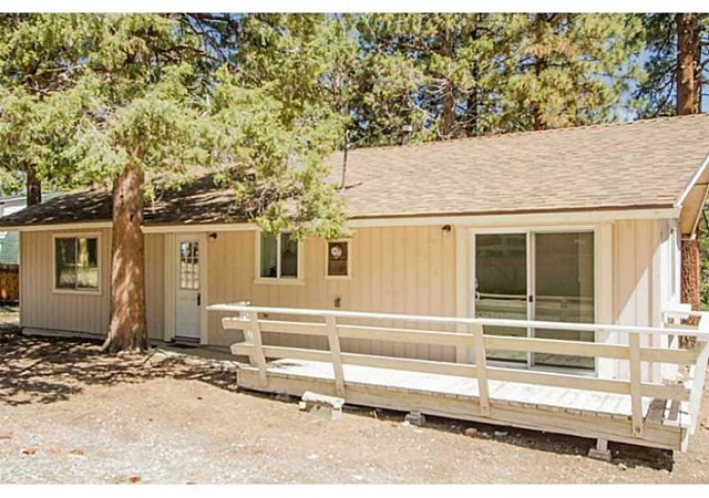 386 Riverside Avenue Sugarloaf, CA 92386 - Photo 1 of 1 Gallery Image 1