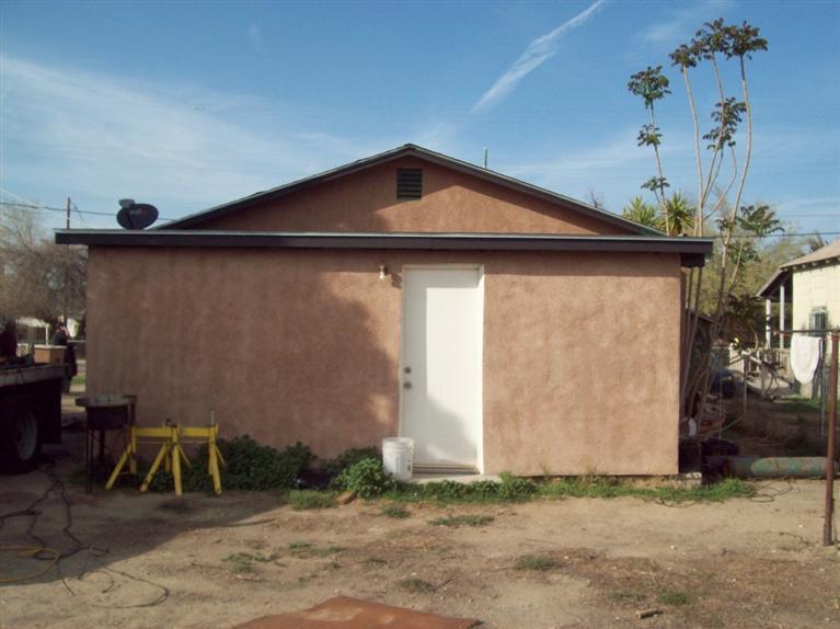 3045 Alloway Lane Bakersfield, CA 93307 - Photo 7 of 16