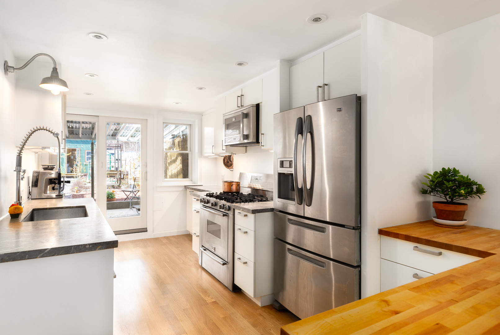 661 Humboldt Street Brooklyn, NY 11222 - Photo 3 of 17