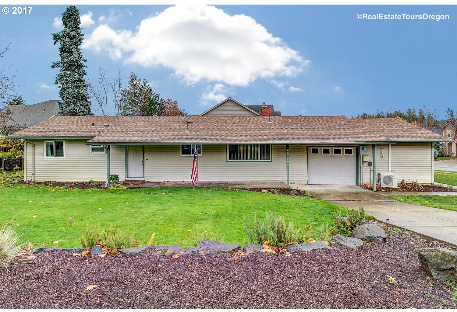 23750 Southwest Middleton Road Sherwood, OR 97140 - Photo 1 of 31 Gallery Image 1