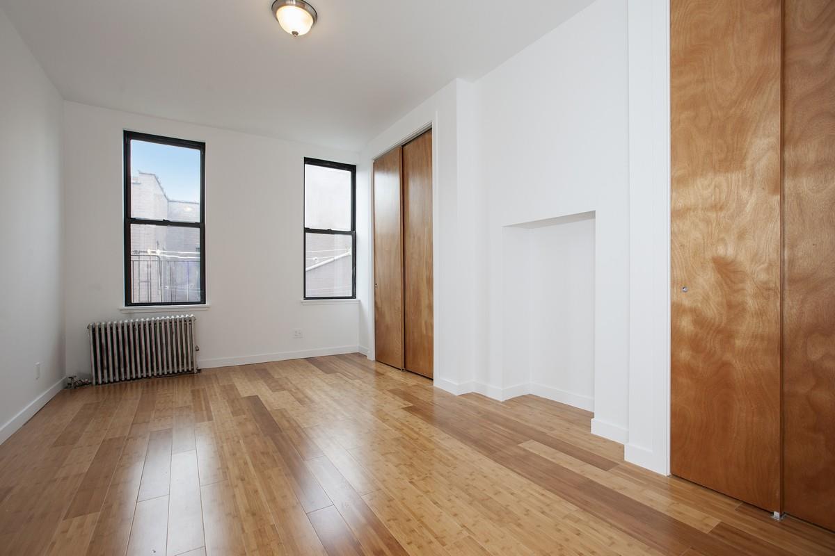 217 Nassau Avenue, Unit 3R Brooklyn, NY 11222 - Photo 5 of 8