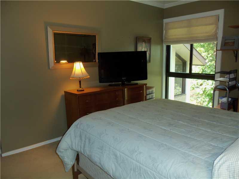 2034 Swallow Hill Road, Unit 307 Pittsburgh, PA 15220 - Photo 13 of 19