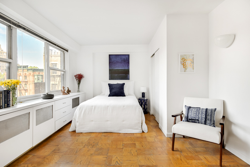 3 Sheridan Square, Unit 6M Manhattan, NY 10014 - Photo 3 of 11