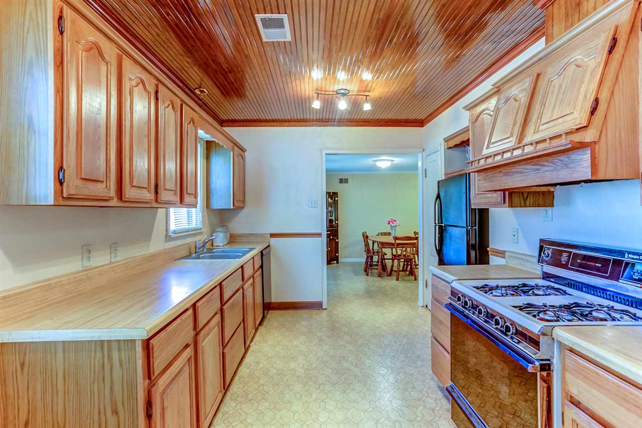 778 North Mendenhall Road Memphis, TN 38122 - Photo 3 of 25 Gallery Image 3