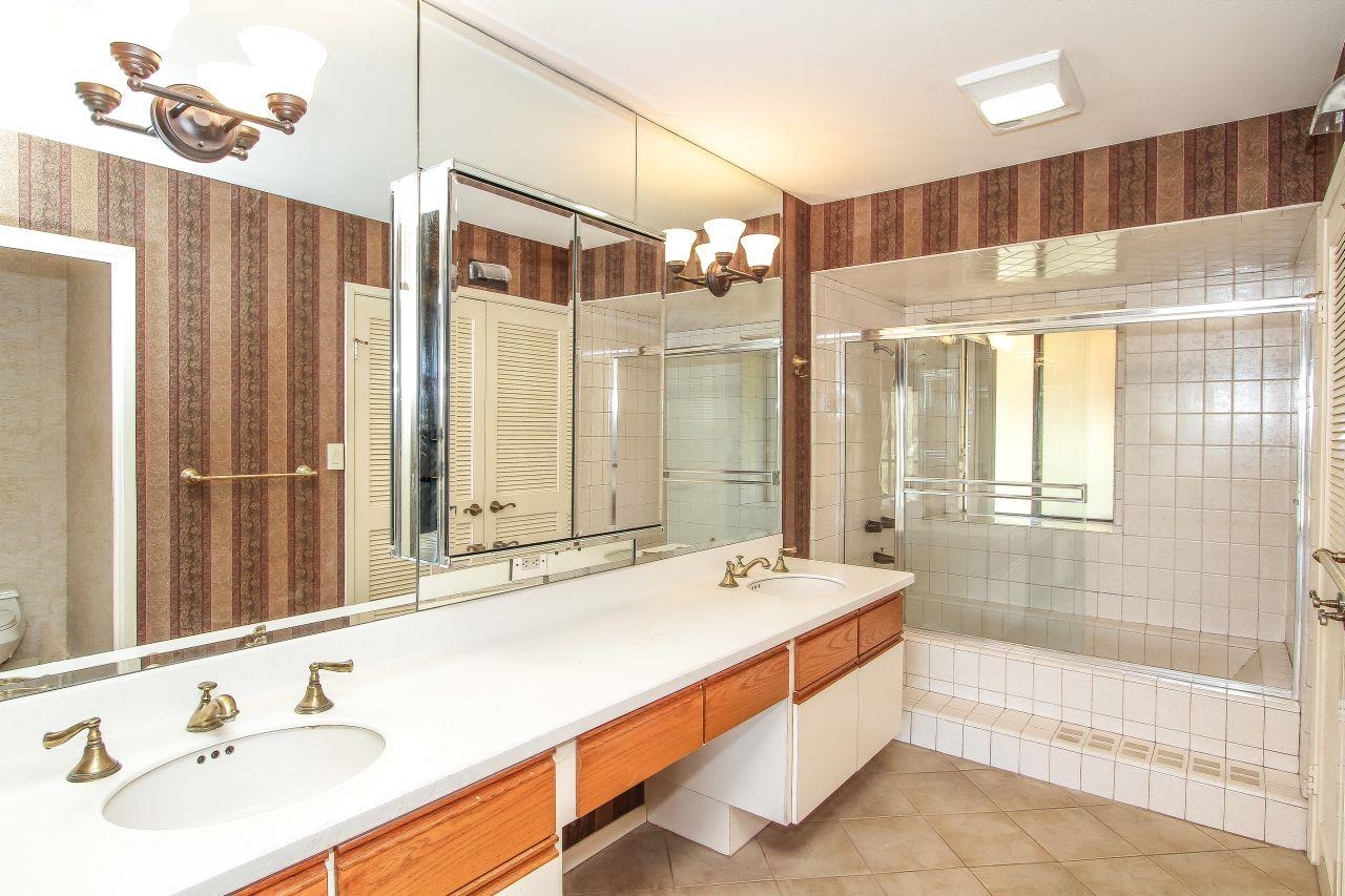 6685 Caminito Scioto La Jolla, CA 92037 - Photo 14 of 25