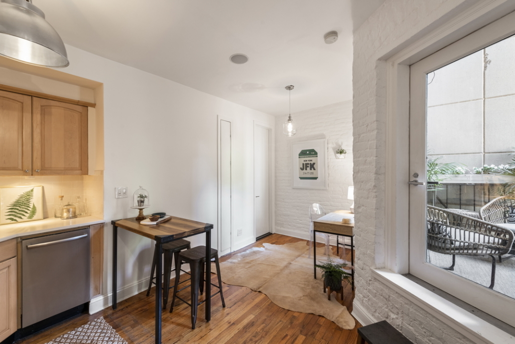 57 Thompson Street, Unit 2C Manhattan, NY 10012 - Photo 5 of 11