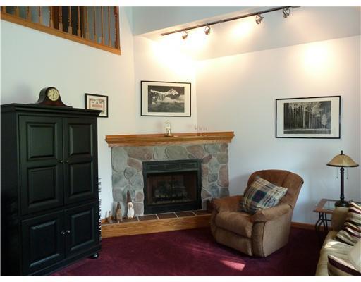 61 Charles Street Clark, PA 16113 - Photo 5 of 14