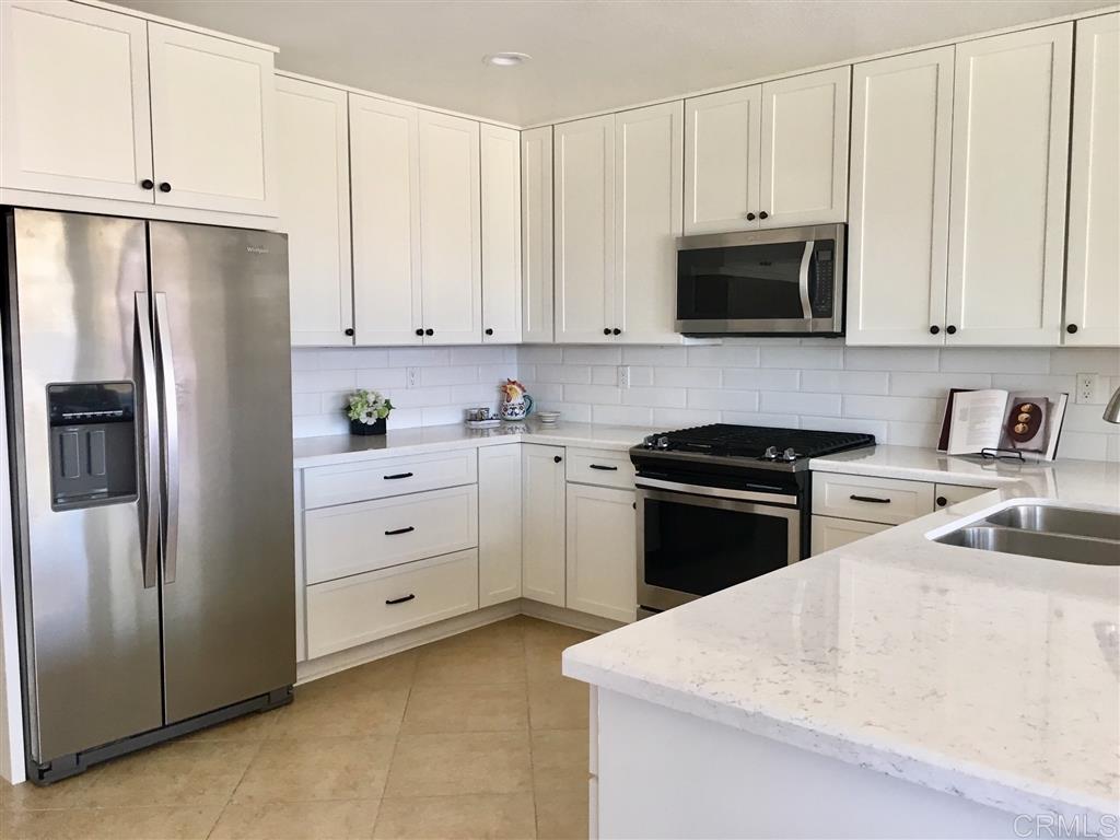 3532 Sea Ridge Road Oceanside, CA 92054 - Photo 1 of 12
