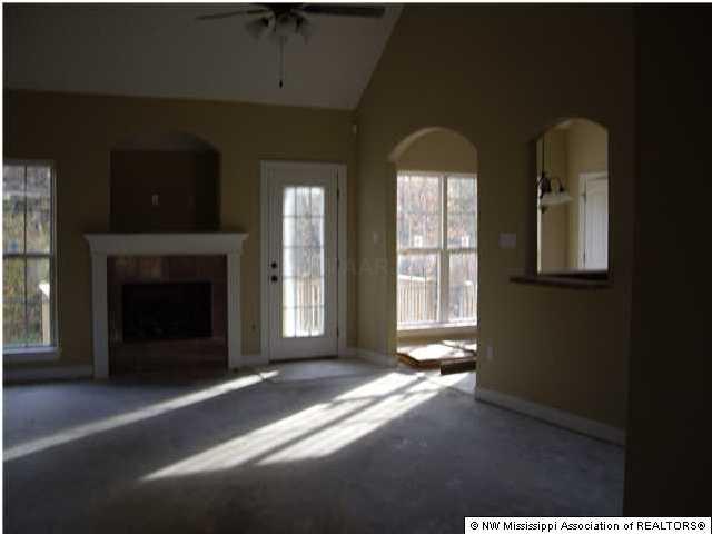 217 Timber Ridge Drive Byhalia, MS 38611 - Photo 2 of 9 Vision of Great Room