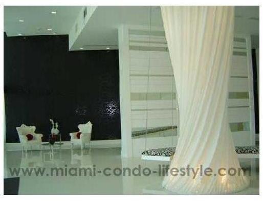 350 South Miami Avenue, Unit 3215 Miami, FL 33130 - Photo 1 of 3