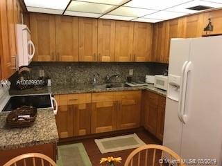 16400 Golf Club Road Weston, FL 33326 - Photo 25 of 27 Gallery Image 25