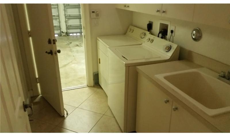 19033 Southwest 55th Street Miramar, FL 33029 - Photo 19 of 35