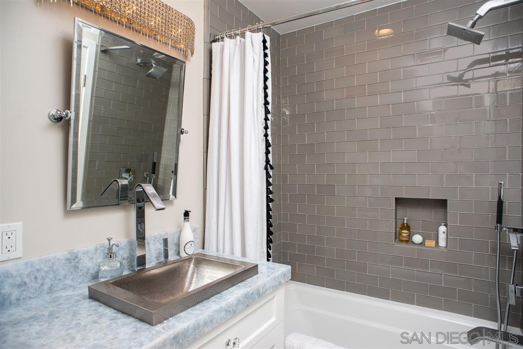 809 Del Mar Downs Road, Unit F Solana Beach, CA 92075 - Photo 17 of 25