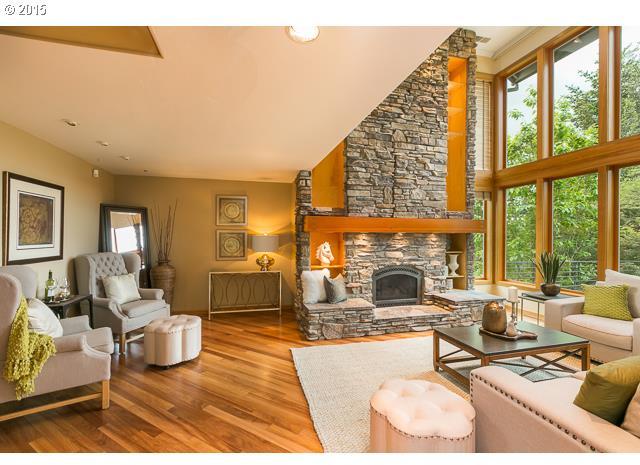 877 Southwest Summit View Drive Portland, OR 97225 - Photo 9 of 16 Gallery Image 9
