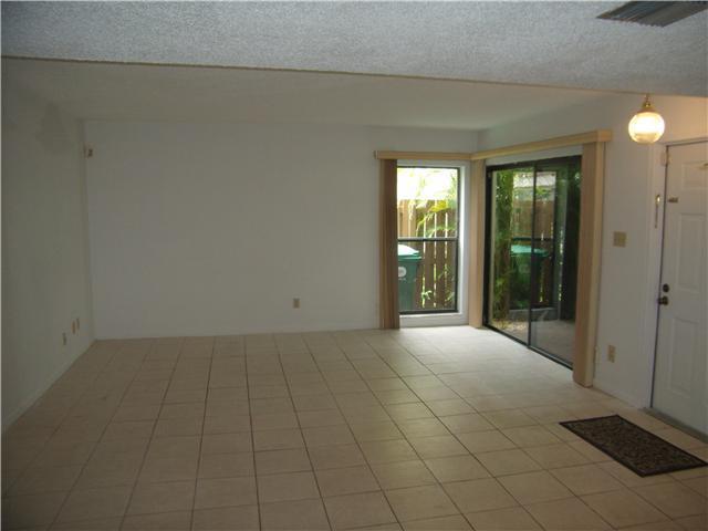 11466 Southwest 109th Road, Unit 42Y Miami, FL 33176 - Photo 2 of 10 Gallery Image 2