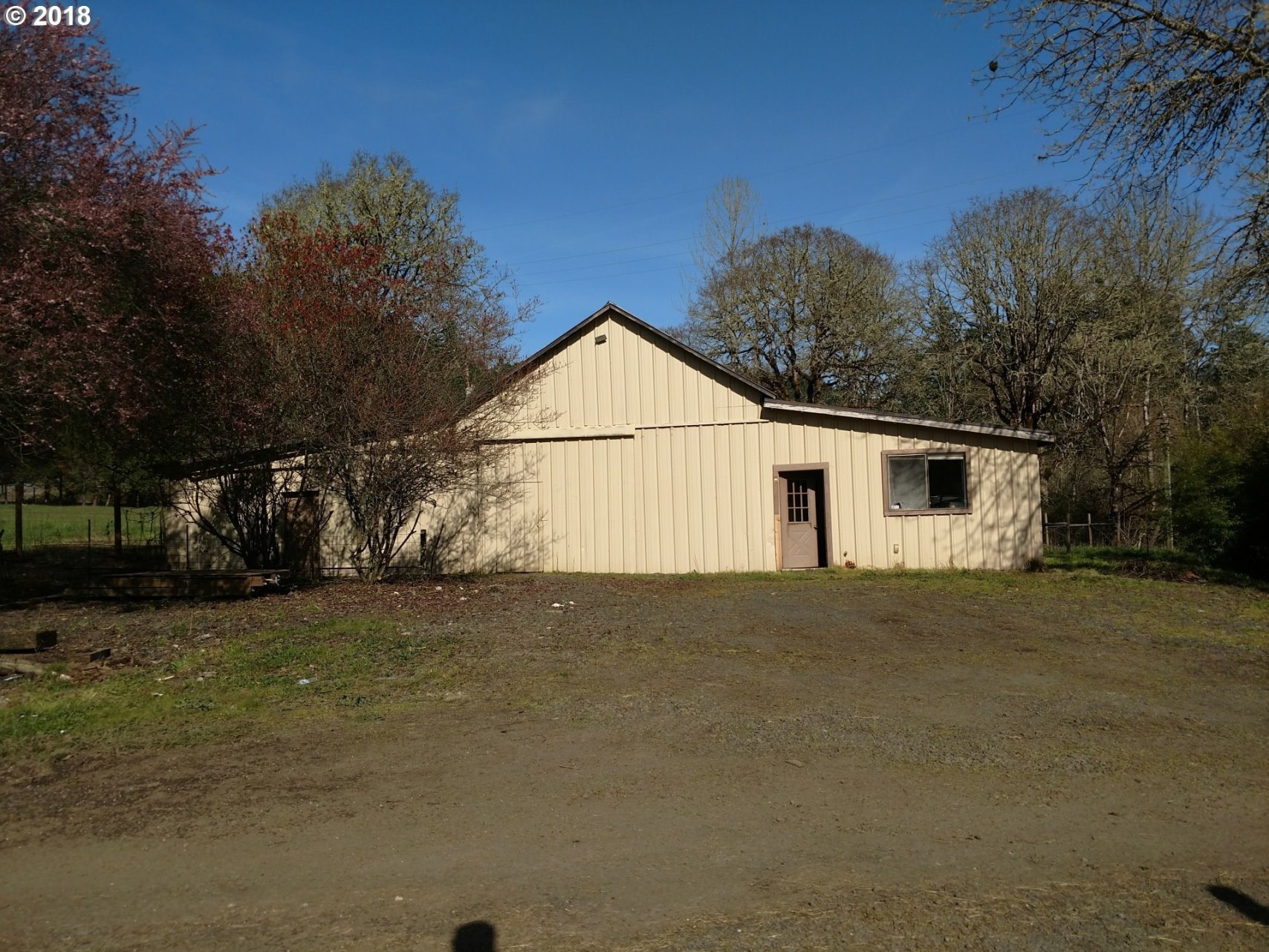 1301 Cox Road Yoncalla, OR 97499 - Photo 29 of 32