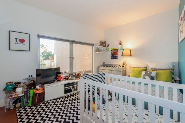 $1,145,000 | 297 Driggs Avenue, Unit 2A | Greenpoint