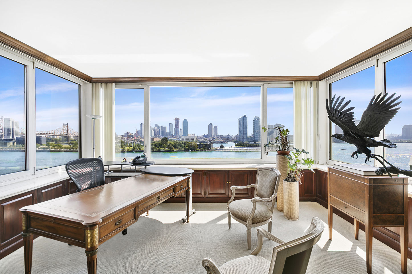 29 Beekman Place Manhattan, NY 10022 - Photo 4 of 21