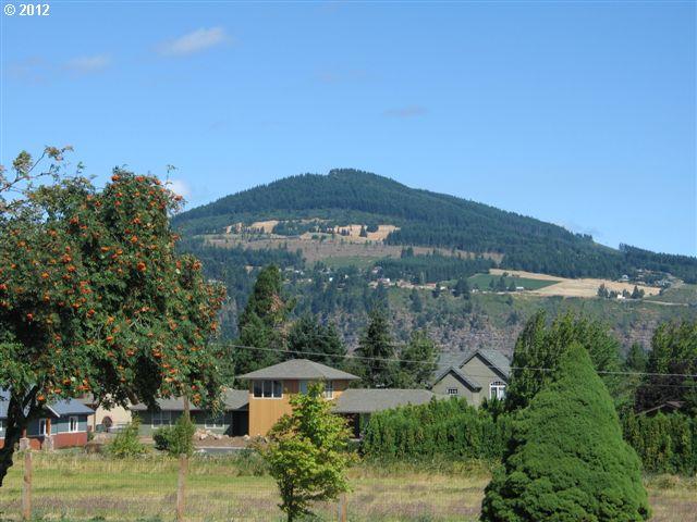 690 Frankton Road Hood River, OR 97031 - Photo 16 of 16 Gallery Image 16
