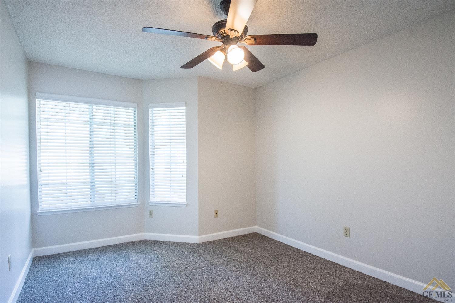 2501 Mountain Oak Road Bakersfield, CA 93311 - Photo 14 of 20