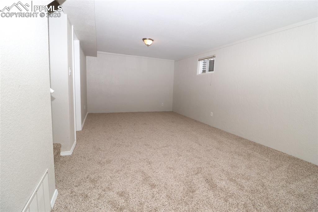 810 Chelton Road Colorado Springs, CO 80909 - Photo 4 of 9