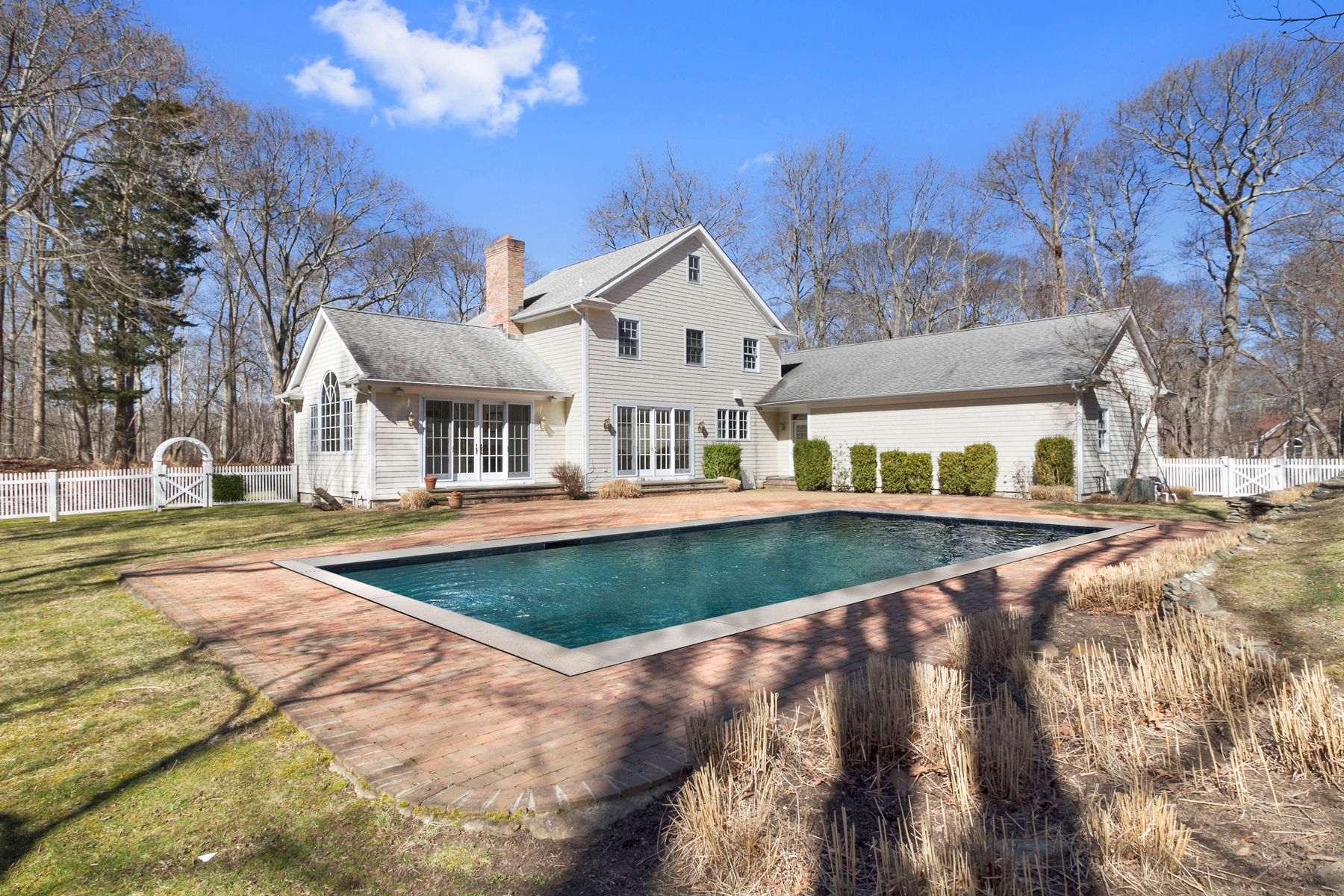 Noyac Sag Harbor, NY 11963 - Photo 3 of 8