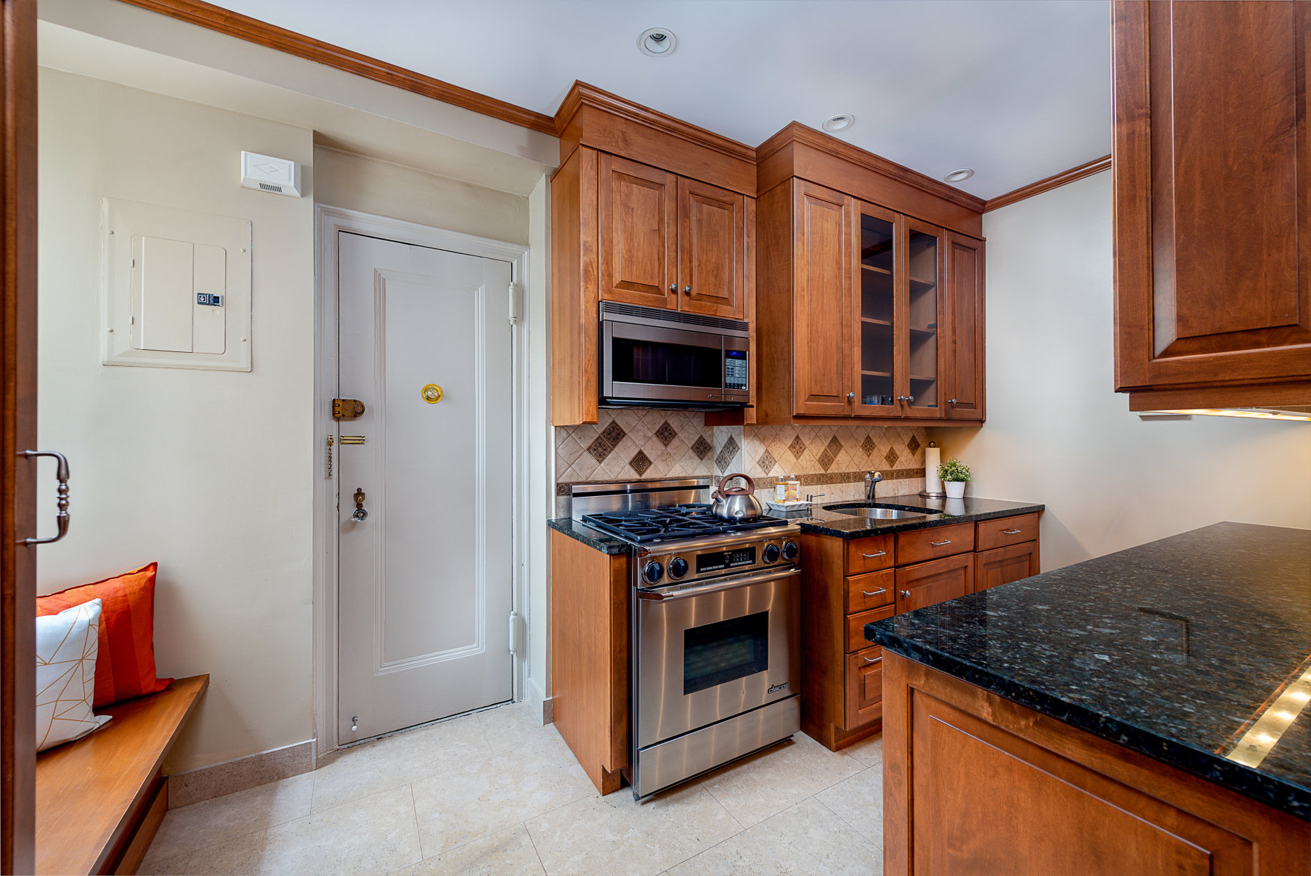 425 East 51st Street, Unit 9C Manhattan, NY 10022 - Photo 4 of 21