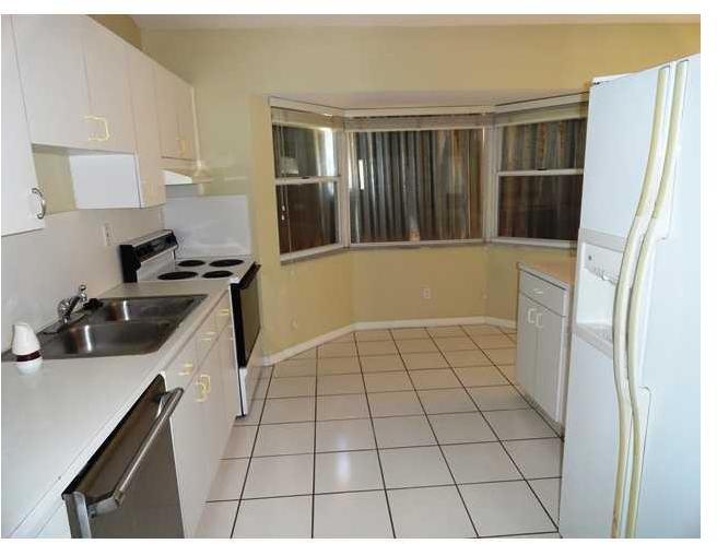 14730 Southwest 176th Street Miami, FL 33187 - Photo 5 of 19
