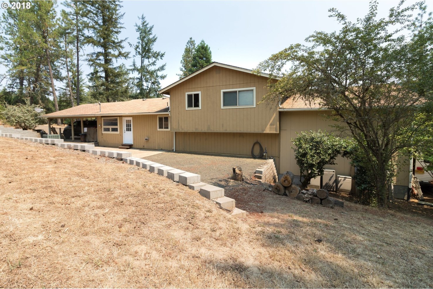 250 Halfmile Road Roseburg, OR 97471 - Photo 4 of 29 Gallery Image 4