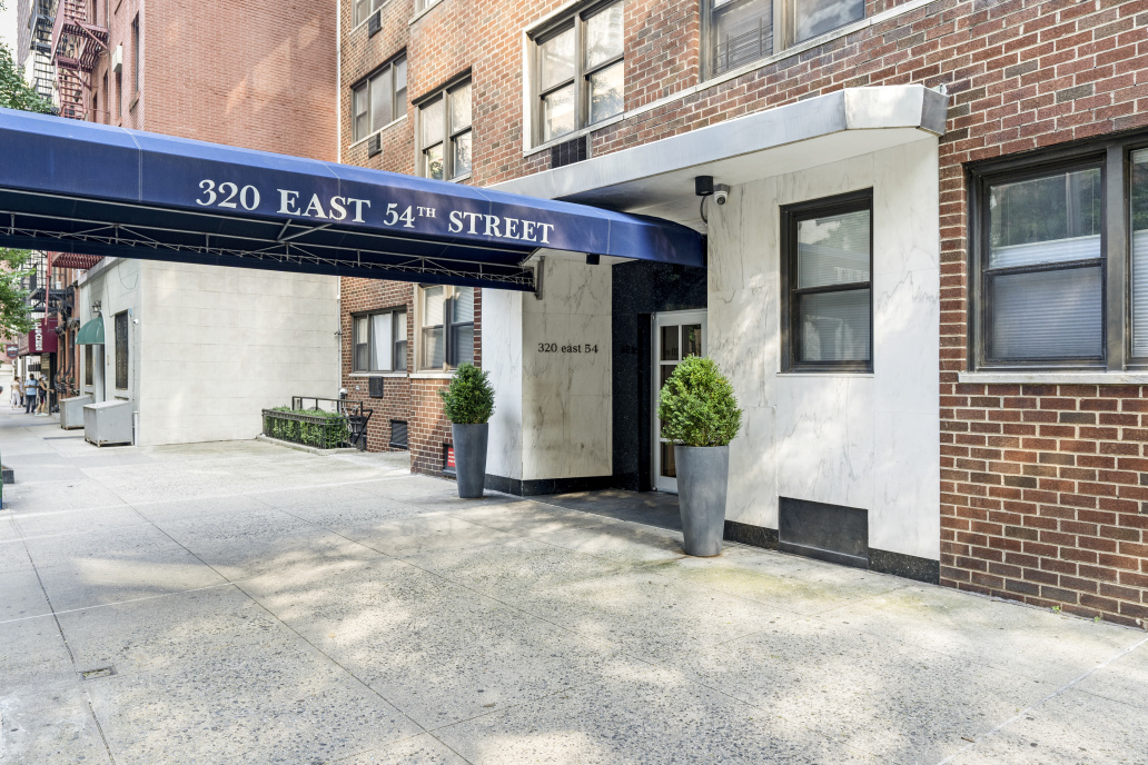 320 East 54th Street, Unit 2A Manhattan, NY 10022 - Photo 11 of 11