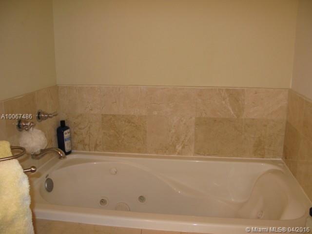 2030 Douglas Road, Unit 512 Coral Gables, FL 33134 - Photo 10 of 22