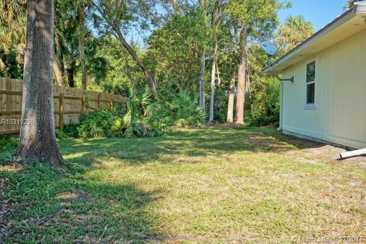 315 Southwest Salerno Road Stuart, FL 34997 - Photo 26 of 32 Gallery Image 26