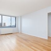 $3,500 | 2025 Broadway, Unit 28F | Upper West Side
