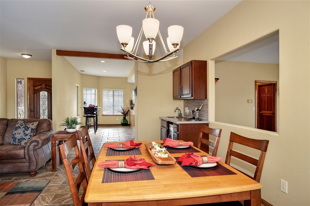 11073 West Lilac Road Valley Center, CA 92082 - Photo 4 of 25