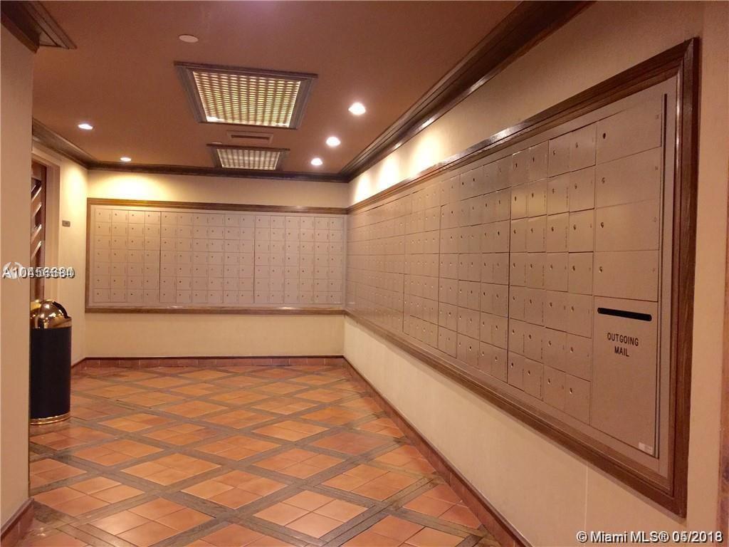 520 Brickell Key Drive, Unit A1213 Miami, FL 33131 - Photo 17 of 25