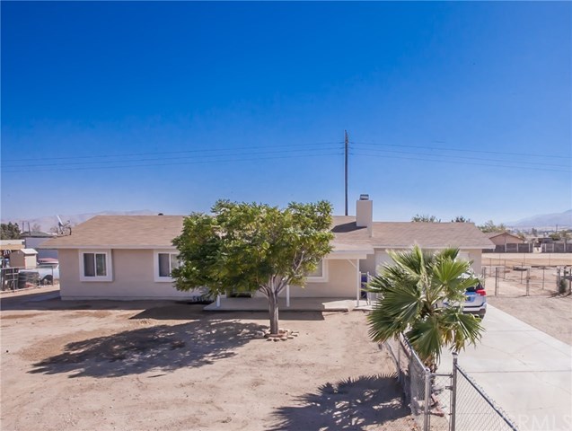 11207 Mohawk Road Apple Valley, CA 92308 - Photo 1 of 1