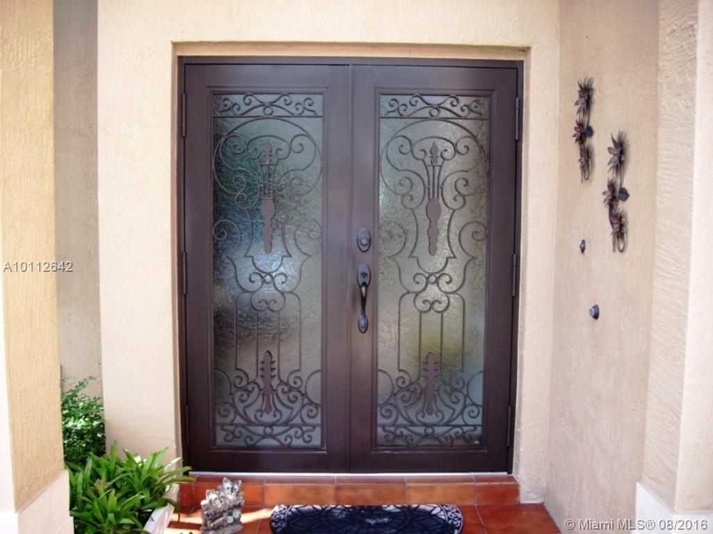 15282 Southwest 35th Terrace Miami, FL 33185 - Photo 2 of 18