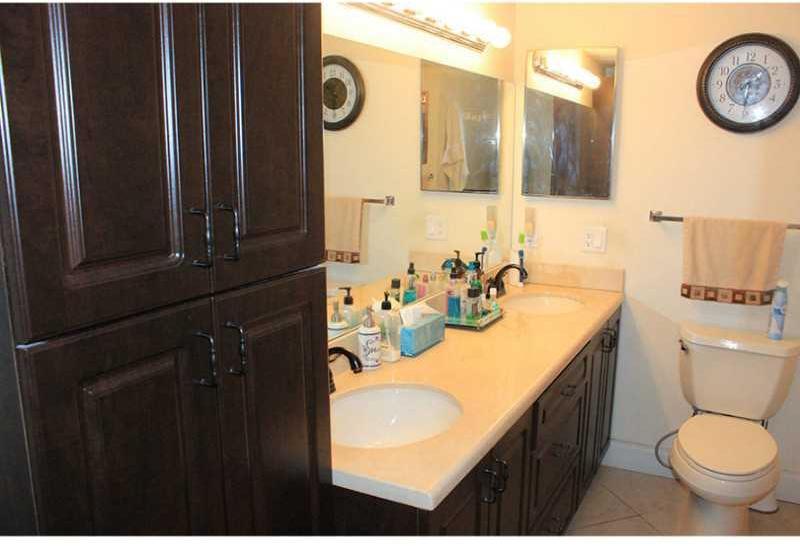 The Waterways Aventura, FL 33180 - Photo 20 of 24